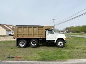 1998 Ford F-800 Cummins Dump Truck